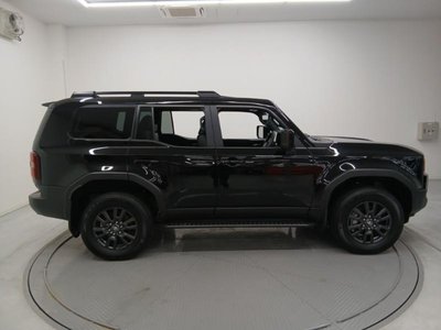 صورة 4 لـ 2024 Toyota LAND CRUISER 250