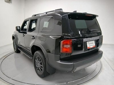 صورة 7 لـ 2024 Toyota LAND CRUISER 250