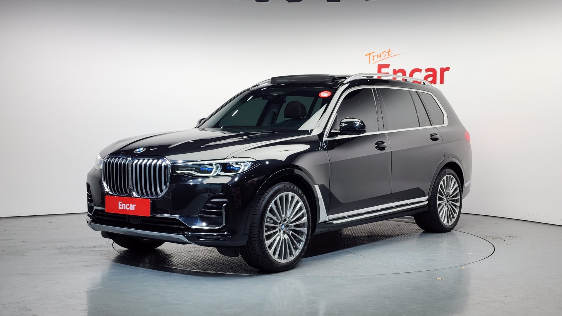 BMW X7 - View 1