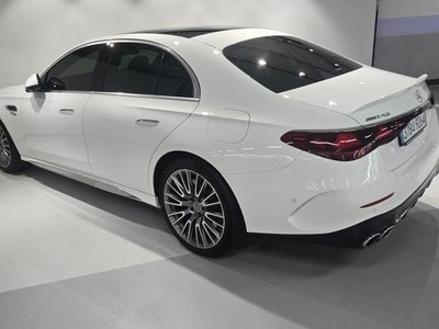 2026 Mercedes-BENZ E-CLASS photo 2