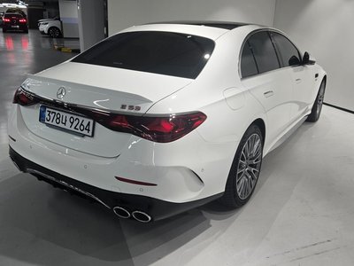 2026 Mercedes-BENZ E-CLASS photo 3