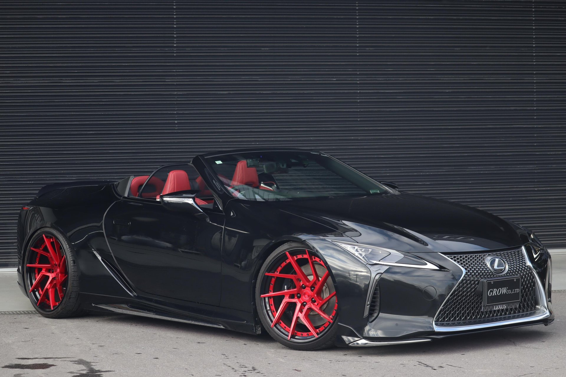 LEXUS LC CONVERTIBLE - View 1