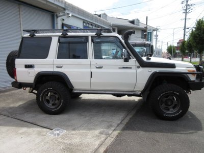 2015 Toyota LAND CRUISER 70 photo 8
