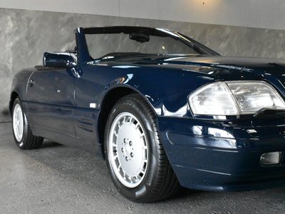 MERCEDES-BENZ SL - 8