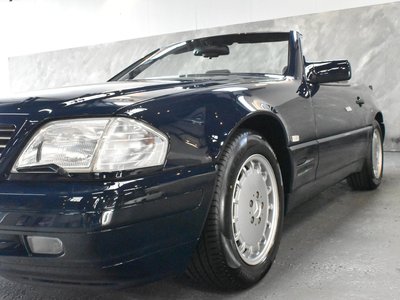 MERCEDES-BENZ SL - 9