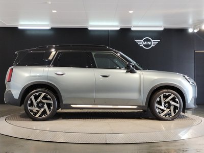 2024 MINI COOPER COUNTRYMAN — фото 10
