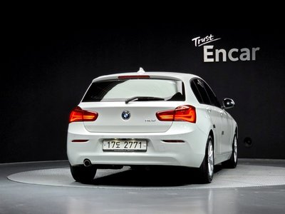2018 BMW 1 SERIES photo 3