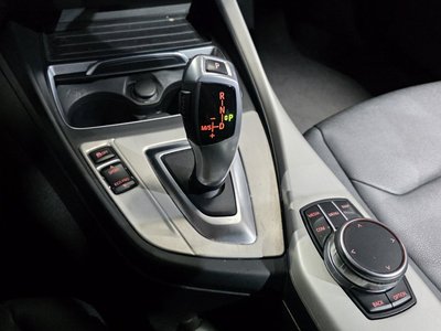 2018 BMW 1 SERIES thumbnail 12