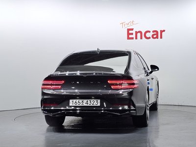 GENESIS G80 (RG3) - 3