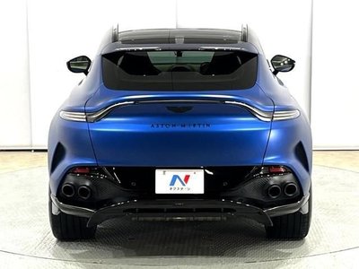 ASTON MARTIN DBX - 4