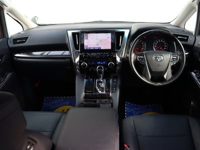 TOYOTA ALPHARD - 7