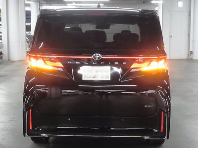 TOYOTA VELLFIRE - 10