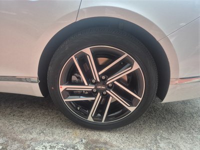 GENESIS G80 (RG3) - 5