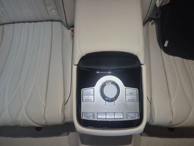 GENESIS G80 (RG3) - 9