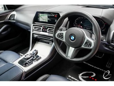 BMW 8 SERIES - 6