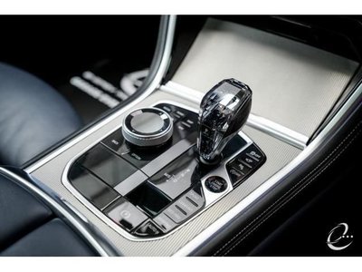 BMW 8 SERIES - 7