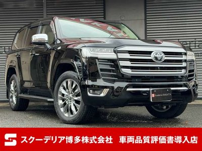 TOYOTA LAND CRUISER 300