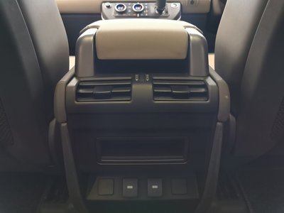 صورة مصغرة 14 لـ 2023 LAND Rover DEFENDER