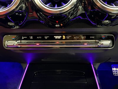 صورة مصغرة 50 لـ 2021 Mercedes-BENZ GLB AMG