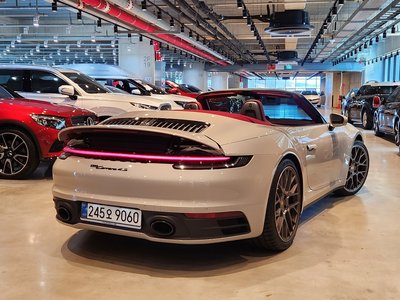 صورة 4 لـ 2024 Porsche 911