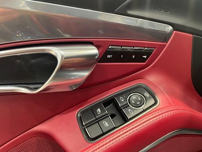 صورة مصغرة 15 لـ 2016 Porsche 911