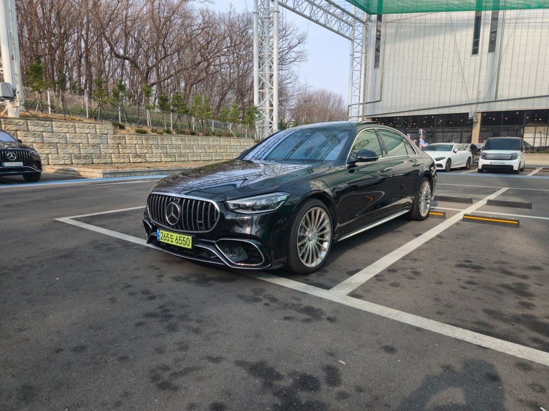 MERCEDES-BENZ S-CLASS - View 1