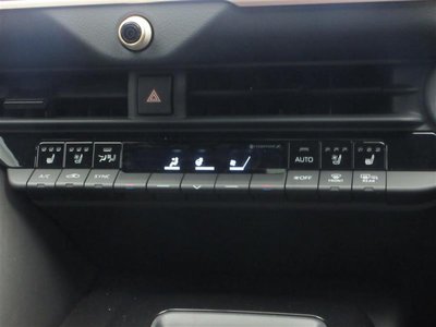 صورة مصغرة 27 لـ 2026 Toyota CROWN CROSSOVER