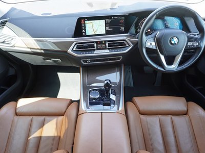 2022 BMW X5 — миниатюра 11