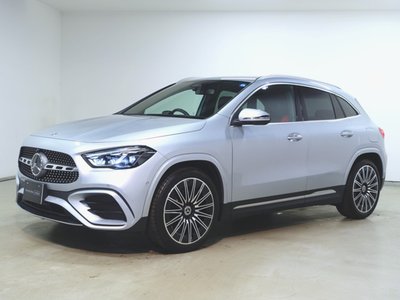 MERCEDES-BENZ GLA - 1