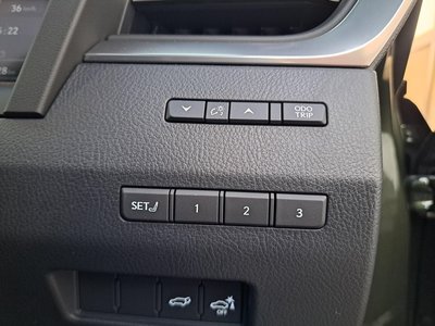 صورة مصغرة 13 لـ 2025 Lexus GX
