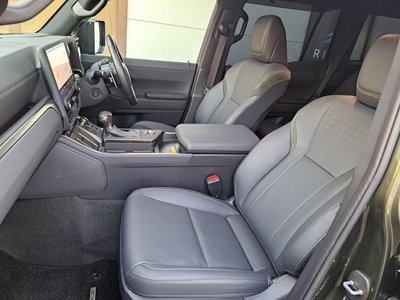 صورة مصغرة 18 لـ 2025 Lexus GX