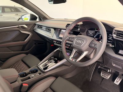 صورة مصغرة 21 لـ 2025 AUDI S3 SEDAN