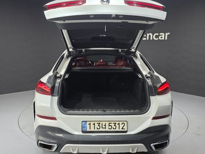 2021 BMW X6 — миниатюра 37