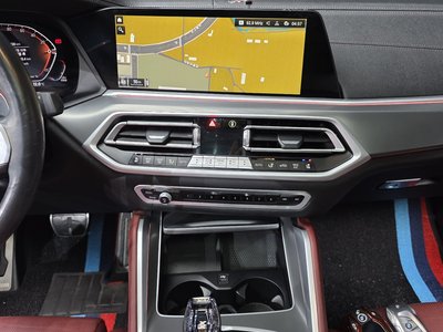 2021 BMW X6 — миниатюра 27