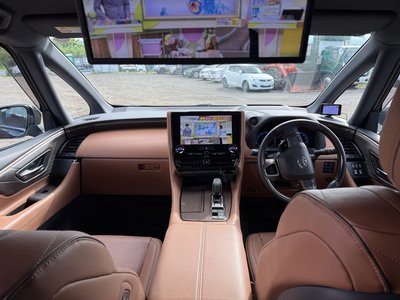 صورة مصغرة 31 لـ 2023 Toyota VELLFIRE