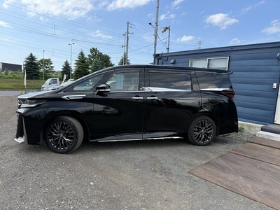 2023 Toyota VELLFIRE — фото 3