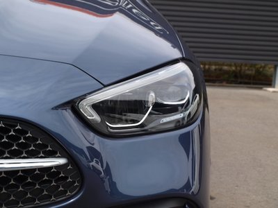 MERCEDES-BENZ C-CLASS - 4