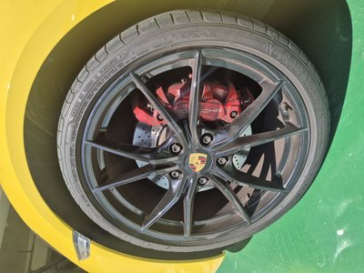 PORSCHE 718 - 5