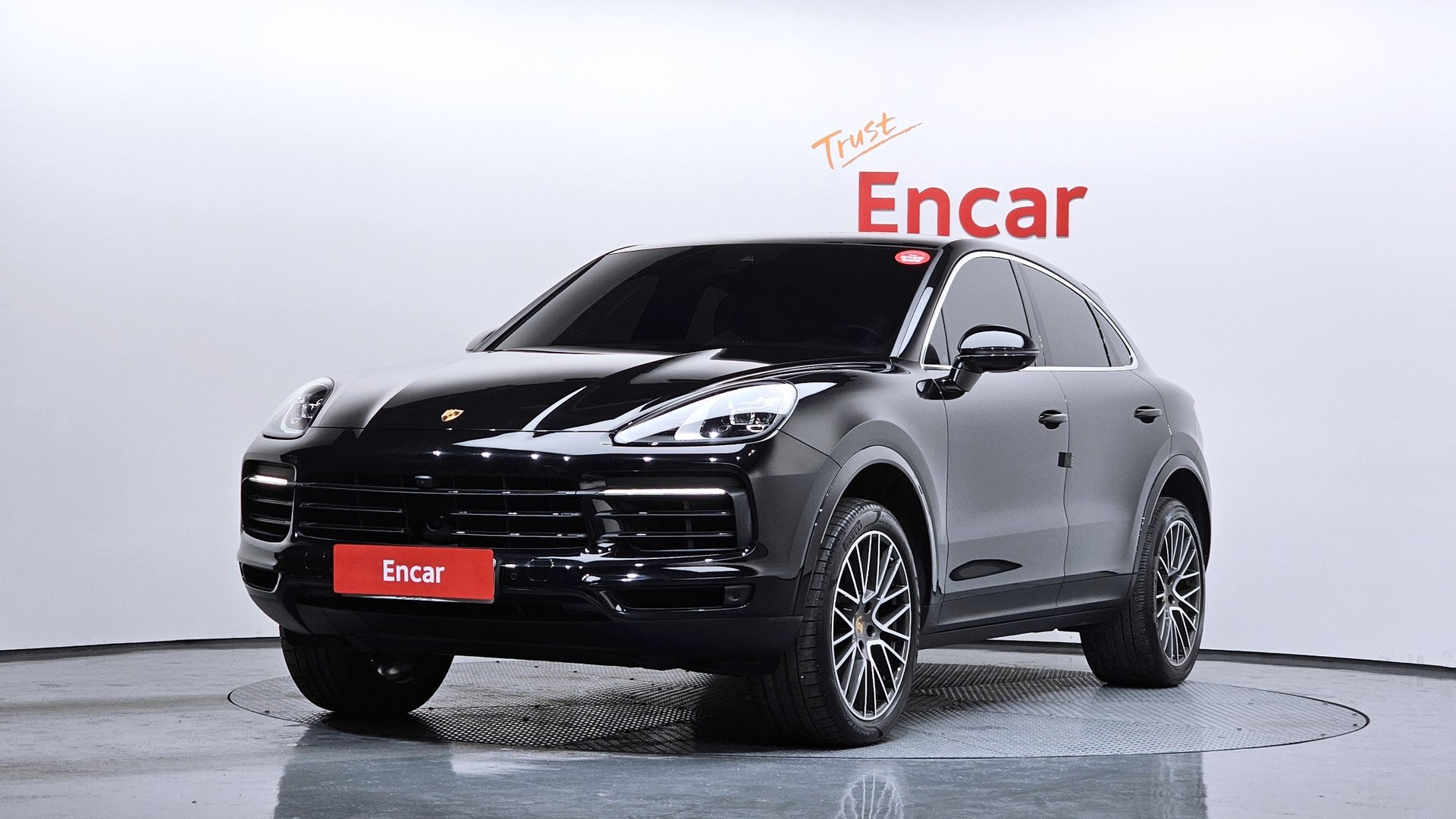 PORSCHE CAYENNE - View 1