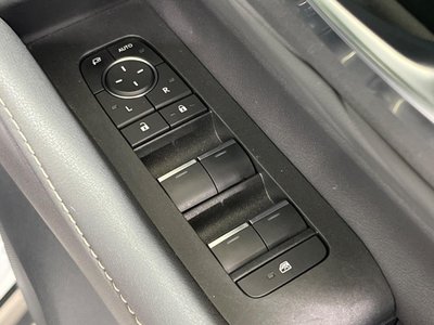 صورة مصغرة 39 لـ 2023 Toyota ALPHARD