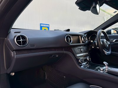 2017 Mercedes-BENZ SL thumbnail 31