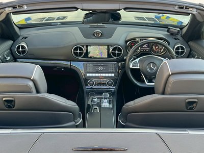 2017 Mercedes-BENZ SL thumbnail 28