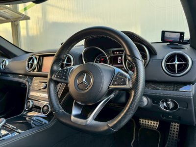 2017 Mercedes-BENZ SL thumbnail 29