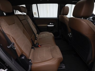 MERCEDES-BENZ GLB - 10