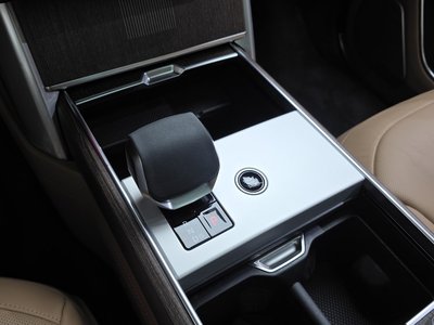 2025 LAND Rover RANGE ROVER thumbnail 13