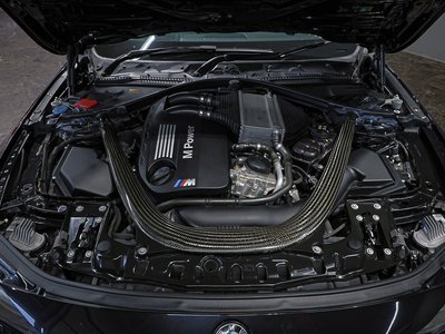 صورة 4 لـ 2018 BMW M4 COUPE