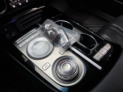 GENESIS G80 (RG3) - 9