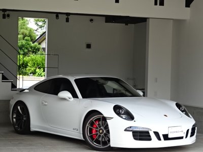 PORSCHE 911 - 4