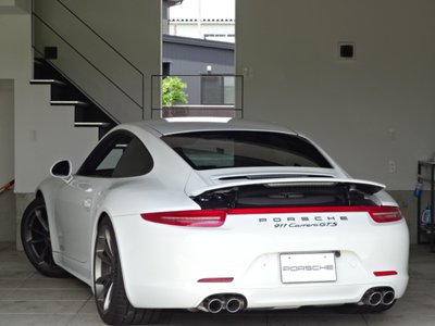 PORSCHE 911 - 8