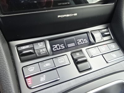 2015 Porsche 911 — миниатюра 25